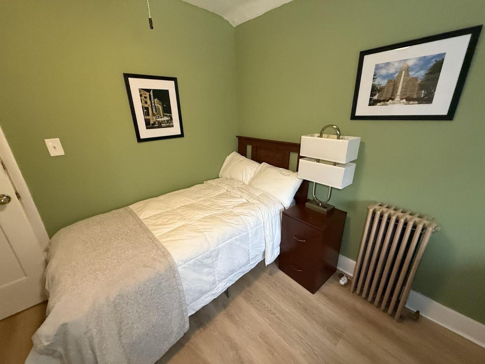 Buffalo Guesthouse *